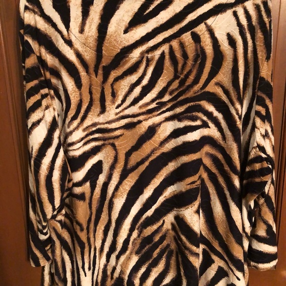 Blouse - Picture 2 of 3